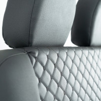 Sofa_cinza_detalhe_encosto_cabeca.jpg